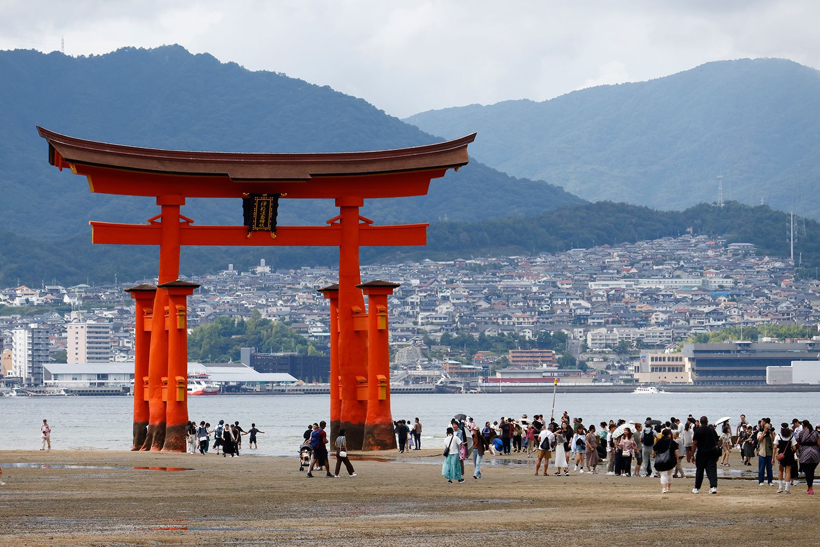 Itsukushima “ngôi đền nổi” được công nhận là di sản thế giới